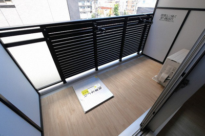 【バルコニー】 | エスリード新大阪グランゲートサウス | お洗濯にも便利なバルコニー付き