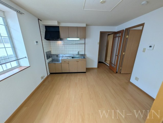 アライブの居間・リビング