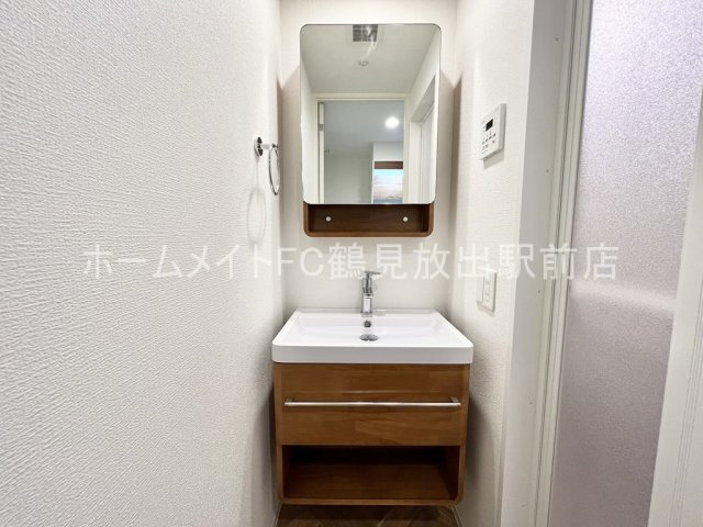大阪市城東区諏訪１丁目の賃貸マンションの独立洗面台
