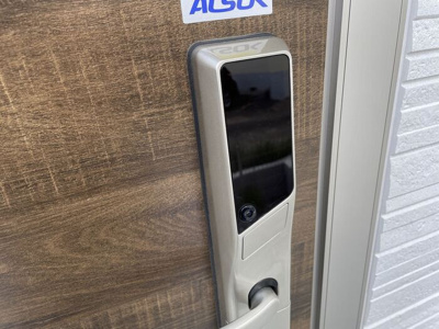 【玄関】 | グランディイグニスⅥ | 玄関ドア