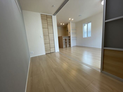 【洋室】 | グランディイグニスⅥ | 洋室