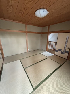 【和室】 | 川口市東本郷　中古戸建 | 3階の和室です♪大容量の押入れがついています