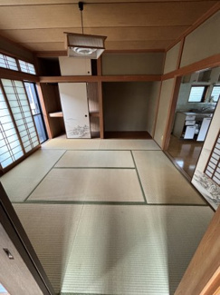 【和室】 | 川口市東本郷　中古戸建 | 2階和室です！バルコニーにもこちらから出られます♪