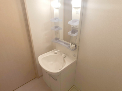 【洗面所】 | スウィートアップルＢ | 洗面所