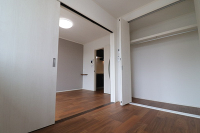 【洋室】 | アクシィブⅦ | ３．５帖洋室