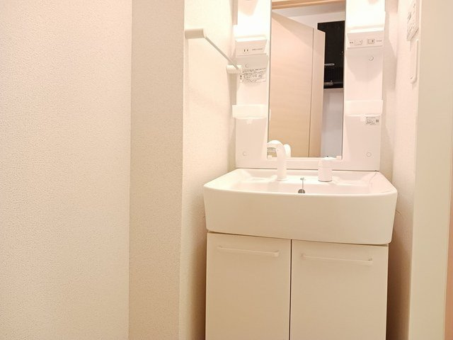 アラモードＦⅡの洗面所