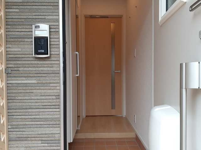 さざんかの玄関