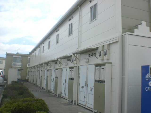 レオパレスドミール細江Ｎ参番館の玄関