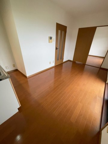 アンビシャスの居間・リビング