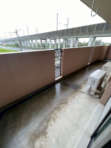 アンビシャスのバルコニー