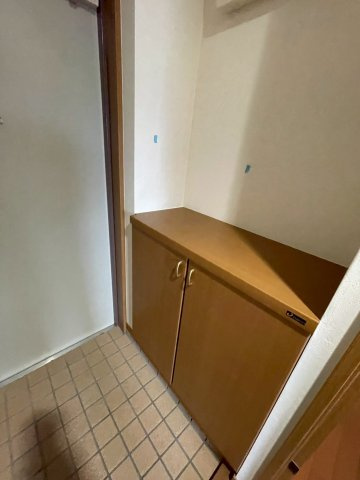 アンビシャスの玄関