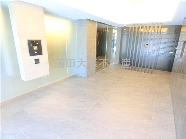 ドゥーエ蒲田南のエントランス|エントランス　オートロック宅配ボックスメールボックス