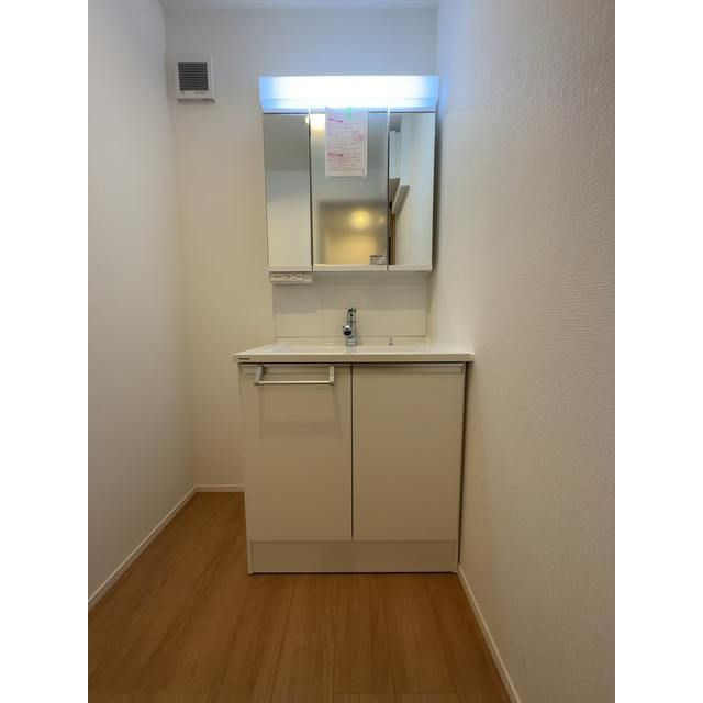 Ｋｏｌｅｔ東中野の洗面所