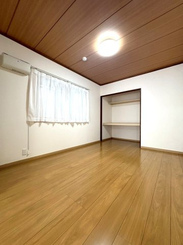 クリオ伏見弐番館の洋室