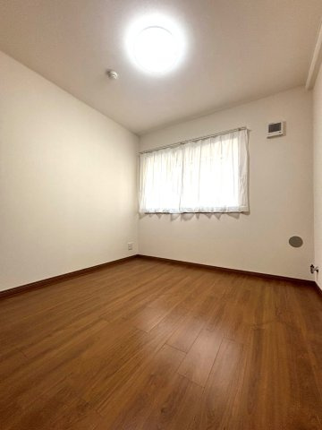 クリオ伏見弐番館の洋室