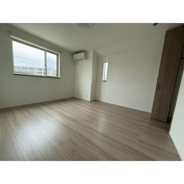芦屋市涼風町　戸建ての居間・リビング