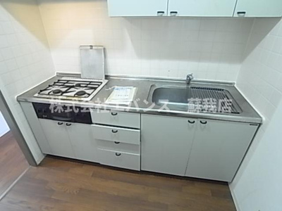 【キッチン】 | ロイヤルステージ本千葉 | お料理しやすいキッチンです