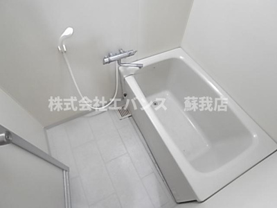 【浴室】 | ロイヤルステージ本千葉 | きれいなお風呂です