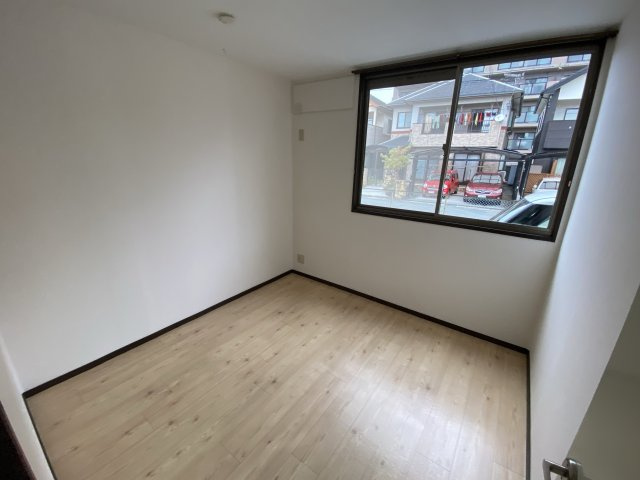 黒岩ハイツの寝室