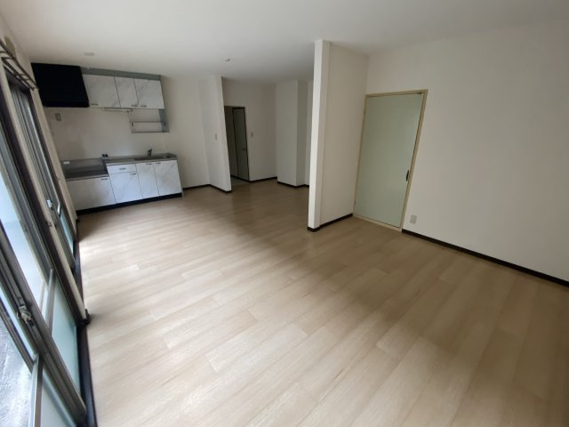 黒岩ハイツの居間・リビング