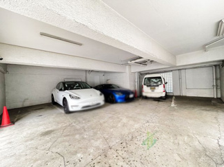 【駐車場】 | 目黒小山マンション | 駐車場