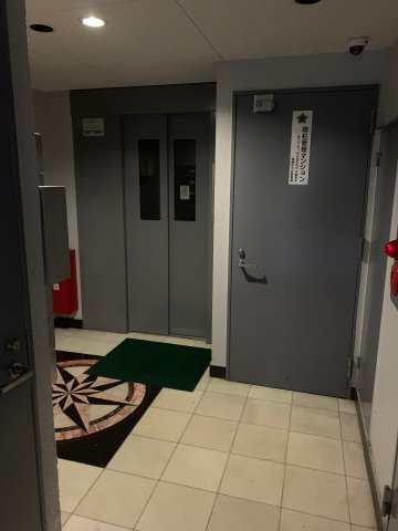 豊強ビルのロビー
