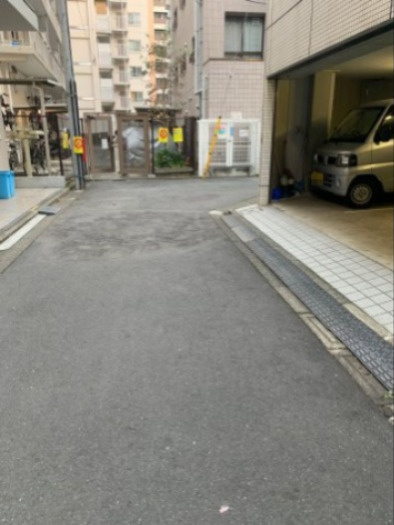 豊強ビルの周辺