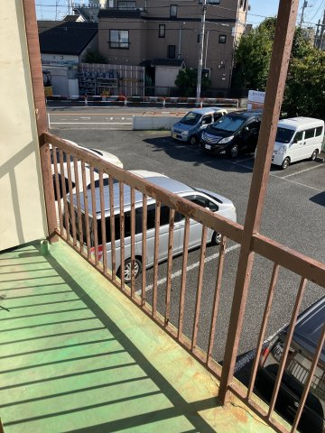 第2榎本荘のバルコニー