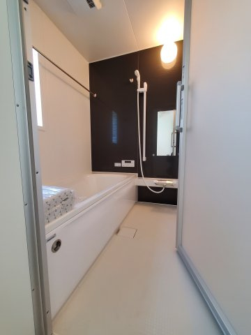 北葛飾郡松伏町　大字松伏　新築戸建　全1棟の浴室|施工例です