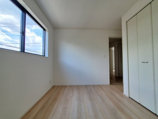 北葛飾郡松伏町　大字松伏　新築戸建　全1棟の洋室|施工例です