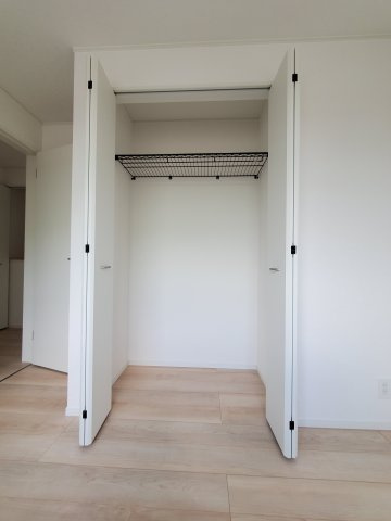 北葛飾郡松伏町　大字松伏　新築戸建　全1棟の収納|施工例です