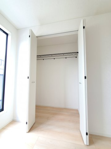 北葛飾郡松伏町　大字松伏　新築戸建　全1棟の収納|施工例です