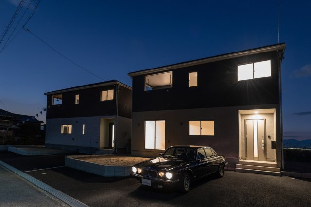 【外観】 | 鈴鹿市若松北3丁目《1号棟》