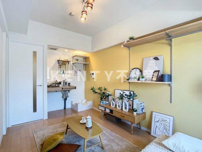 【ロビー】 | ヴェラハイツ鶴見 | ※家具・小物はイメージです