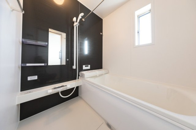 【設備】 | 鈴鹿市若松北3丁目《2号棟》 | 換気乾燥暖房機