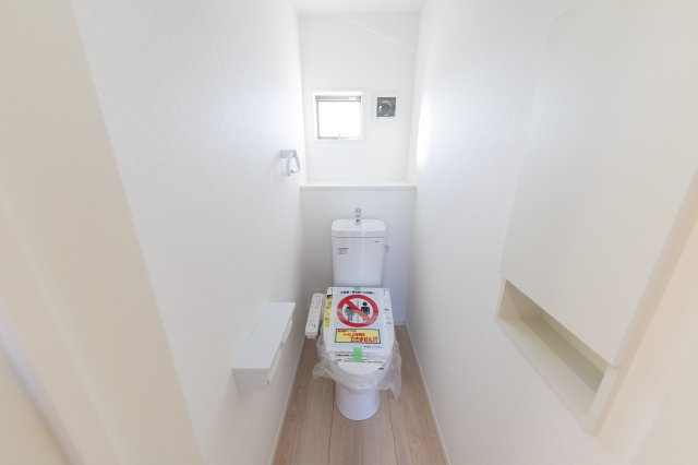 【設備】 | 鈴鹿市若松北3丁目《2号棟》 | 換気乾燥暖房機