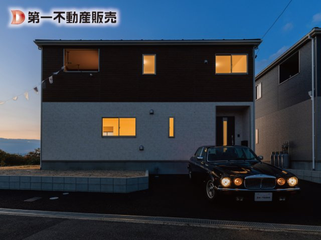 鈴鹿市若松北3丁目《2号棟》の外観