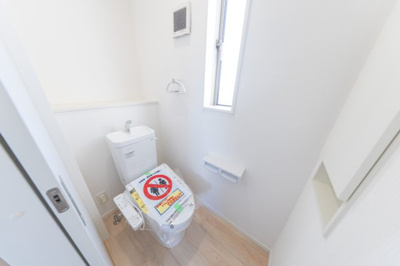 【トイレ】 | 鈴鹿市若松北3丁目《2号棟》 | 2階