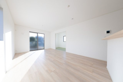 【玄関】 | 鈴鹿市若松北3丁目《2号棟》