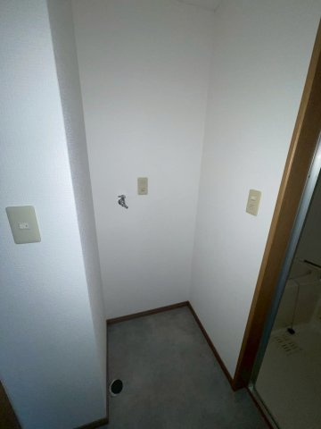 サンライフ山中の洗面所