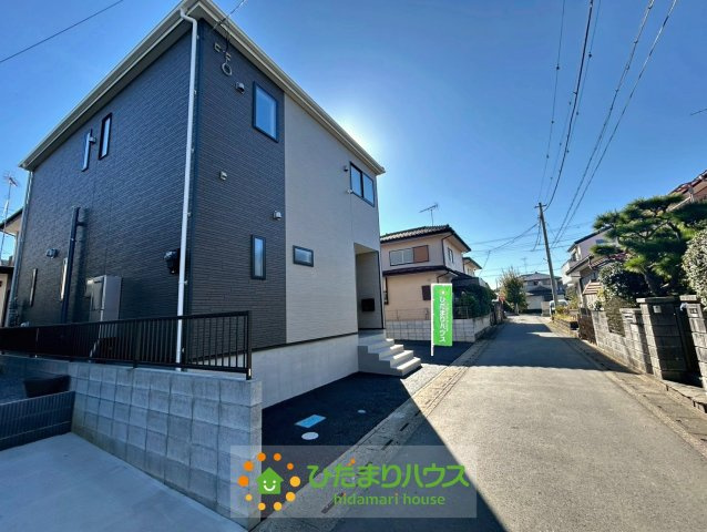 久喜市菖蒲町菖蒲第17　新築一戸建て　クレイドルガーデンの前面道路含む現地写真|2025/11/04　撮影