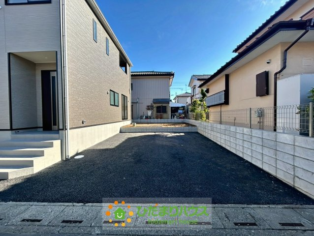 久喜市菖蒲町菖蒲第17　新築一戸建て　クレイドルガーデンの駐車場|2025/11/04　撮影