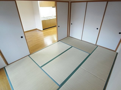 【内装】 | エトワール門口 | 綺麗な和室、清潔感有ります