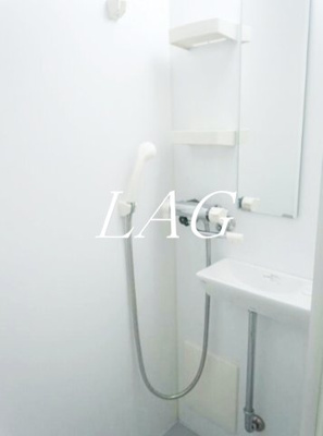 【シャワールーム】 | レジェンド小伝馬町 | シャワールームになります。