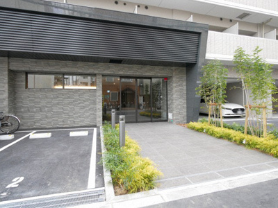 【エントランス】 | エスリード大阪京橋フロレゾン | 落ち着いたエントランスです