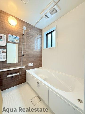 高松市上天神町新築戸建の玄関|※同タイプモデルハウス画像