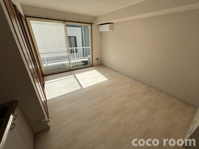 フェリス・Nの居間・リビング