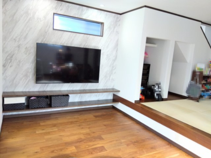 【居間・リビング】の画像