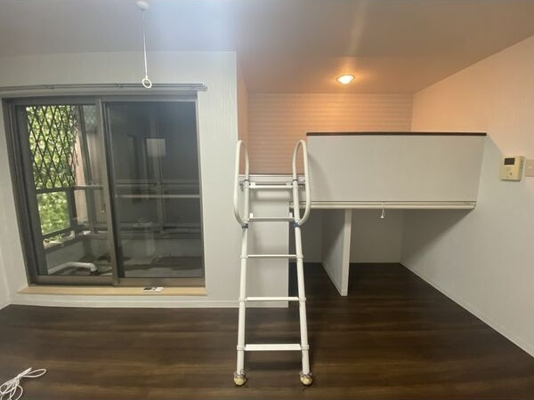 プリミエール妙音通のバルコニー