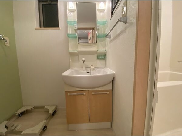 プリミエール妙音通の洗面所